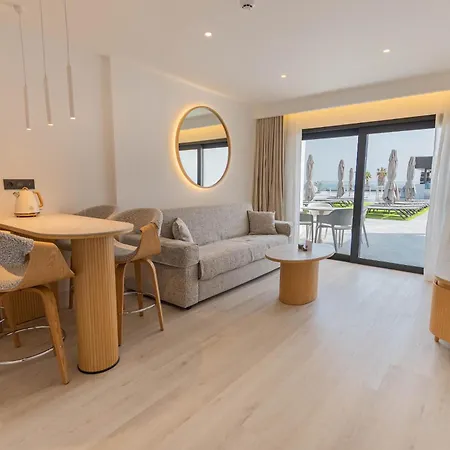 Royal Atlantico Hotel